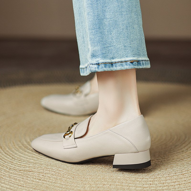 Damenhalbschuhe aus echtem Leder