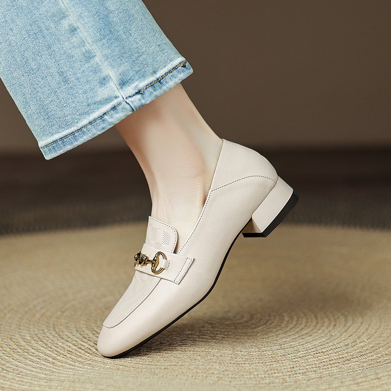 Damenhalbschuhe aus echtem Leder