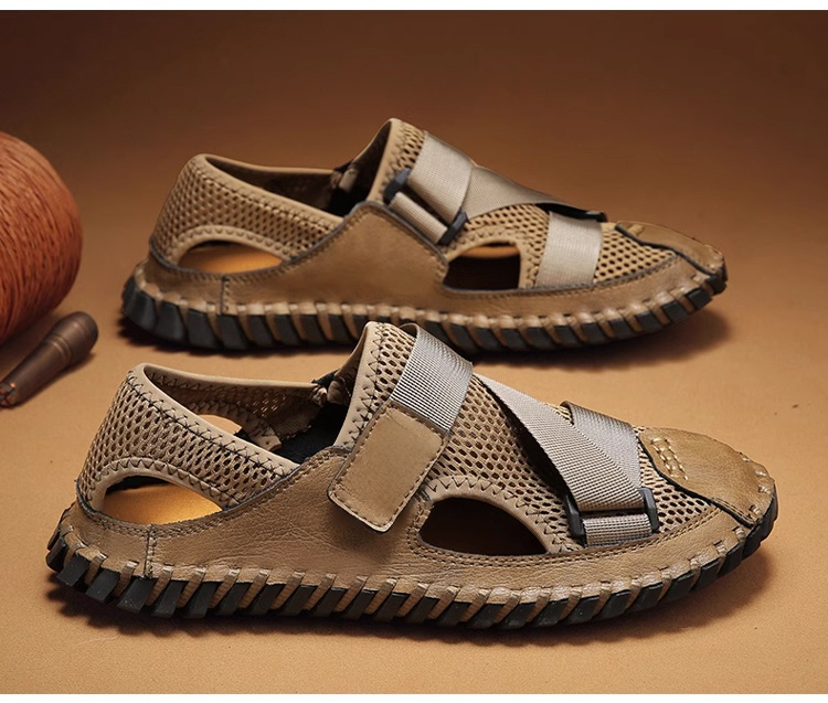 تفاصيل صناعية يدوية لصندل Noorstep الشاطئي