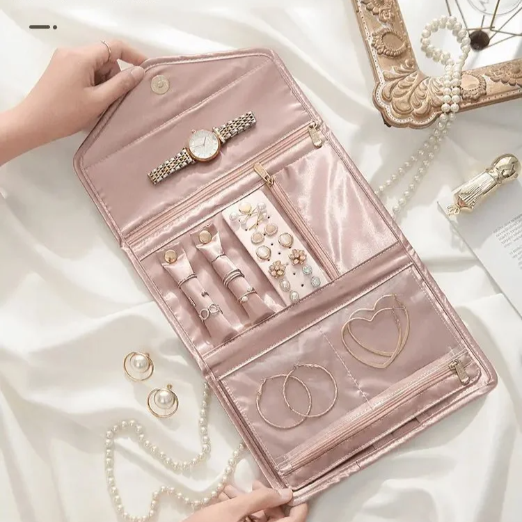折り畳み式ジュエリーポーチ