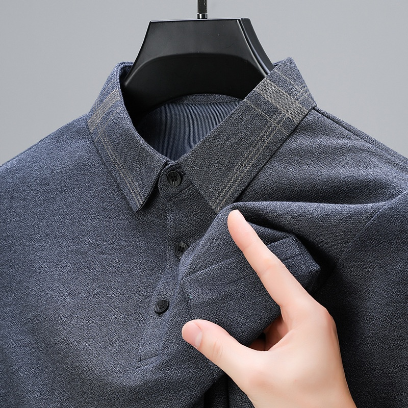 ルーズラペルデザインの詳細クローズアップ