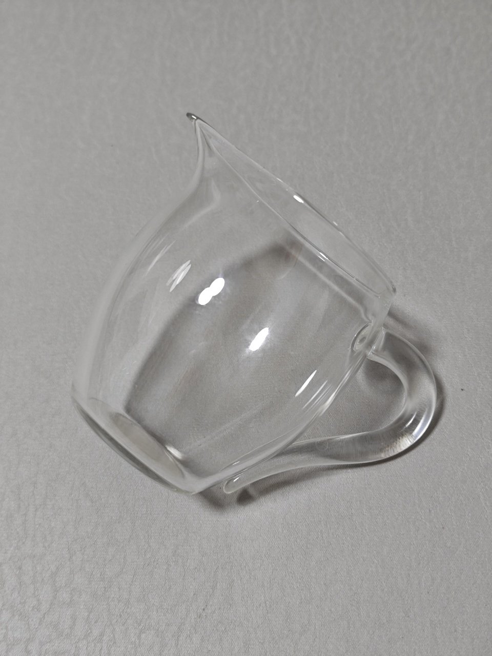 투명 유리 티컵