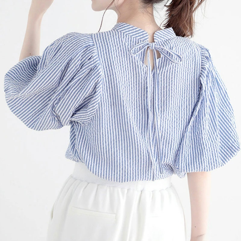 프렌치 칼라 퍼프 반소매