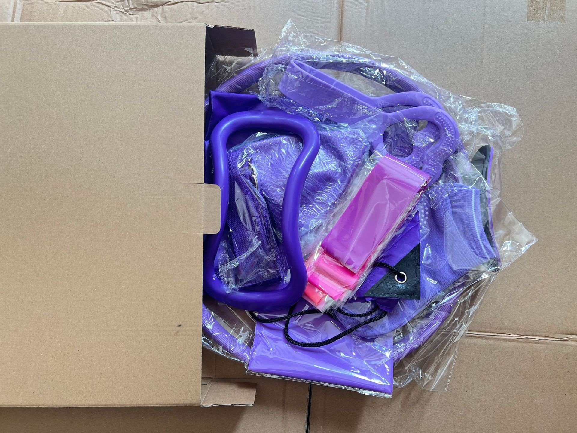 Yogaring zur Unterstützung von Dehnübungen und Muskelstraffung