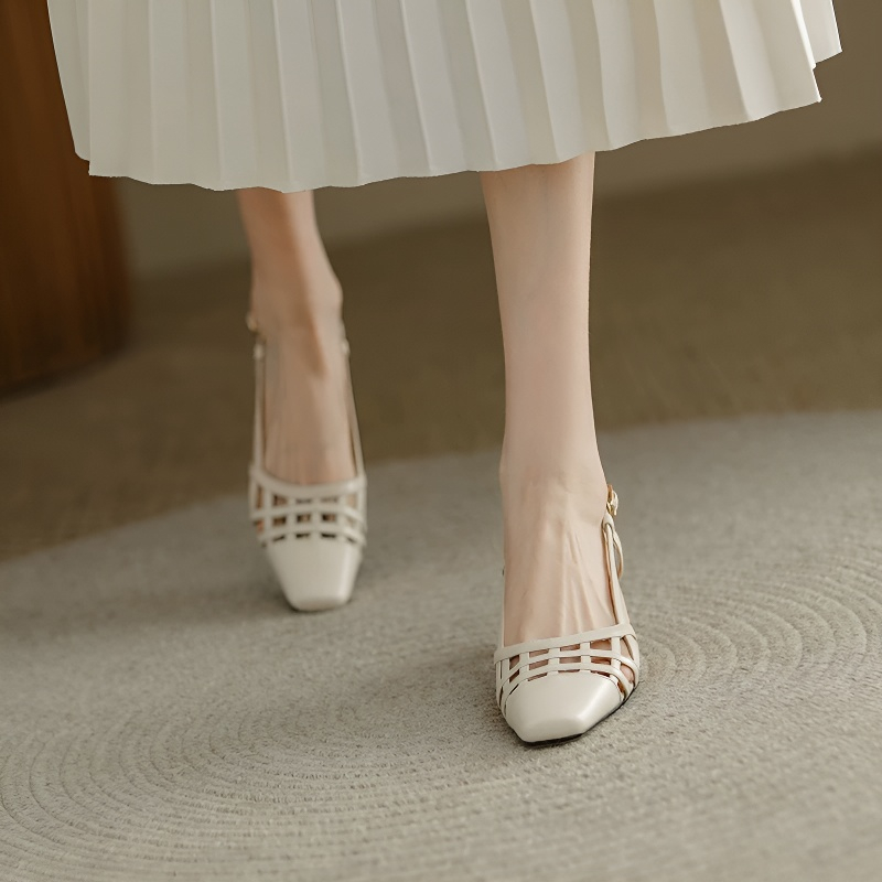 編み込みストラップ美脚ミュール