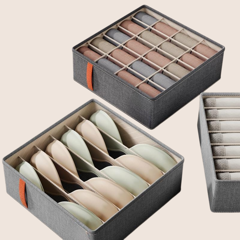 Handheld lingerie compartment storage box