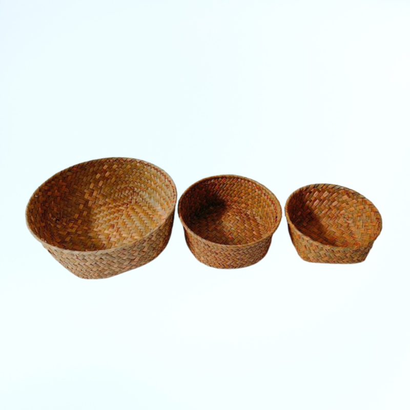 해초로 엮은 생활용품 수납 바구니