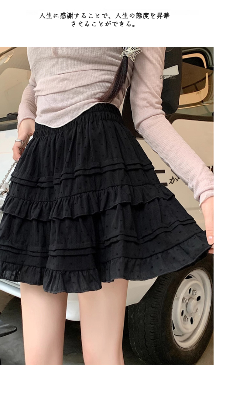 柔らかいコットン素材のふんわりスカートの質感