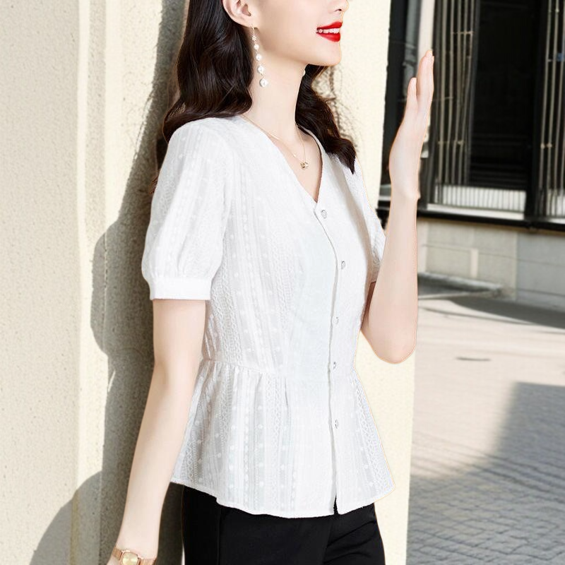 여름 신상 패셔너블하게 배를 가리는 중년 엄마 허리띠를 줄여 날씬해 보이는 블라우스녀