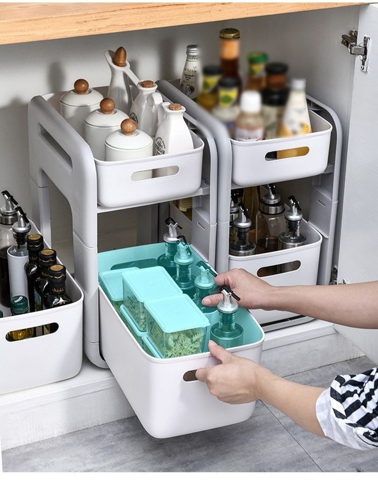 Mobilny regał do przechowywania akcesoriów