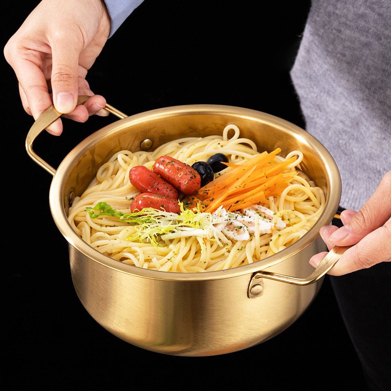 ステンレスの韓国式インスタントラーメン鍋金色のラーメン鍋蓋つき網紅小鍋