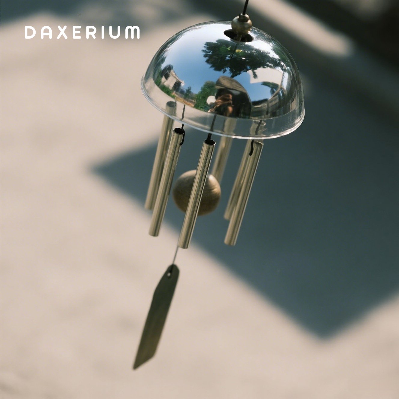 美しいガラス製風鈴のアップ写真