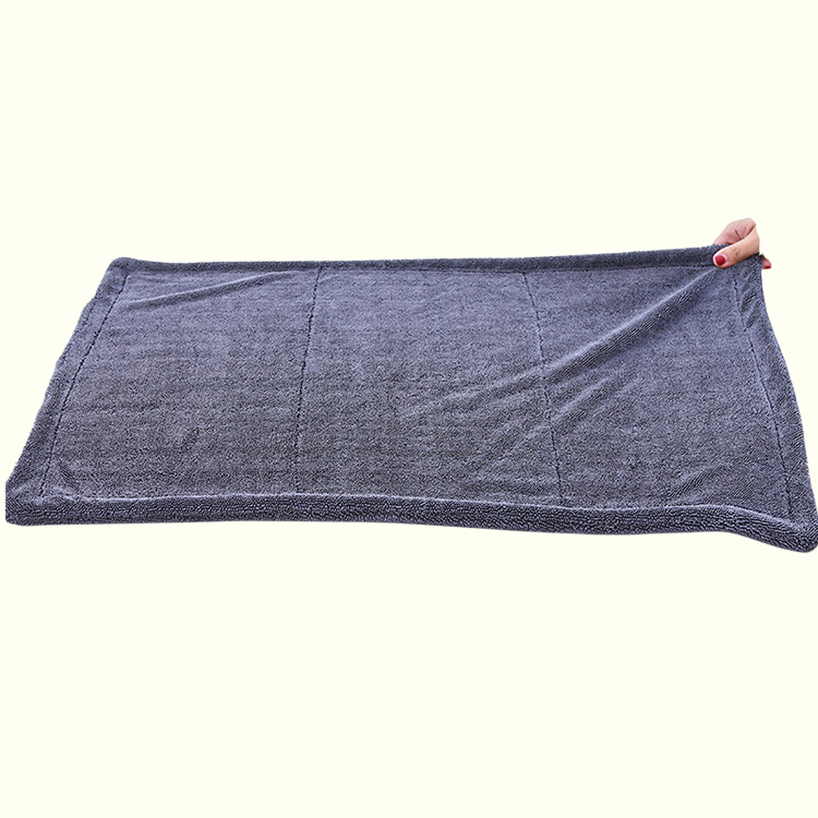 Cleaning cloth, microfiber, soft and does not damage car paint