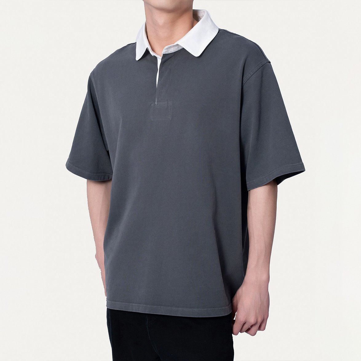 Kurzarm T-Shirt aus Baumwolle mit Polokragen, vintage-gewaschen