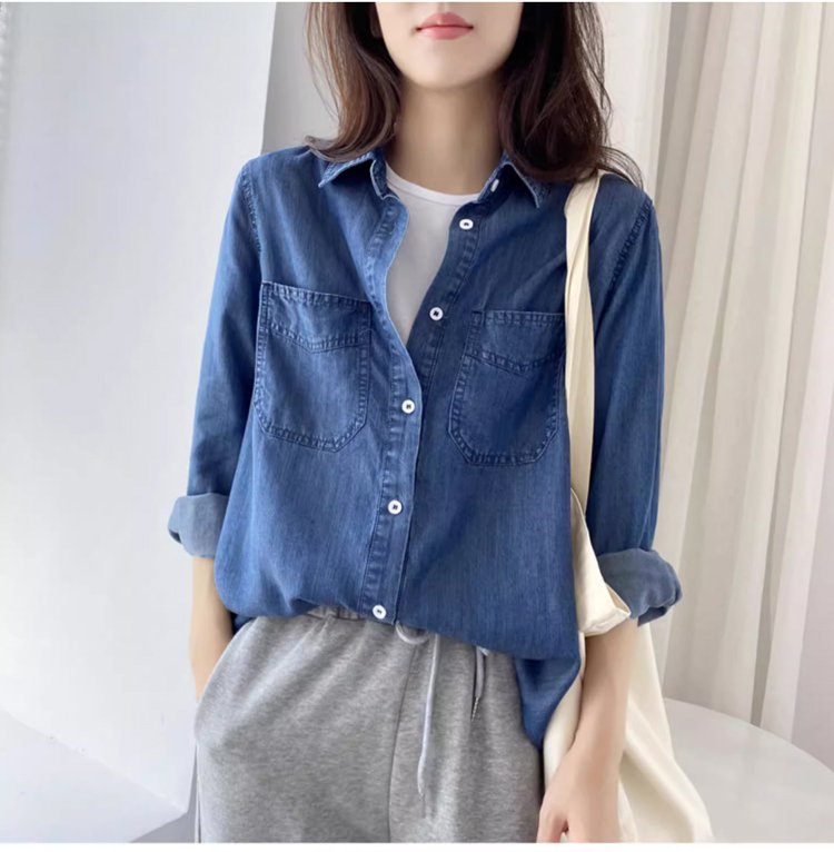 通気性が良いテンセルデニムシャツのアップ