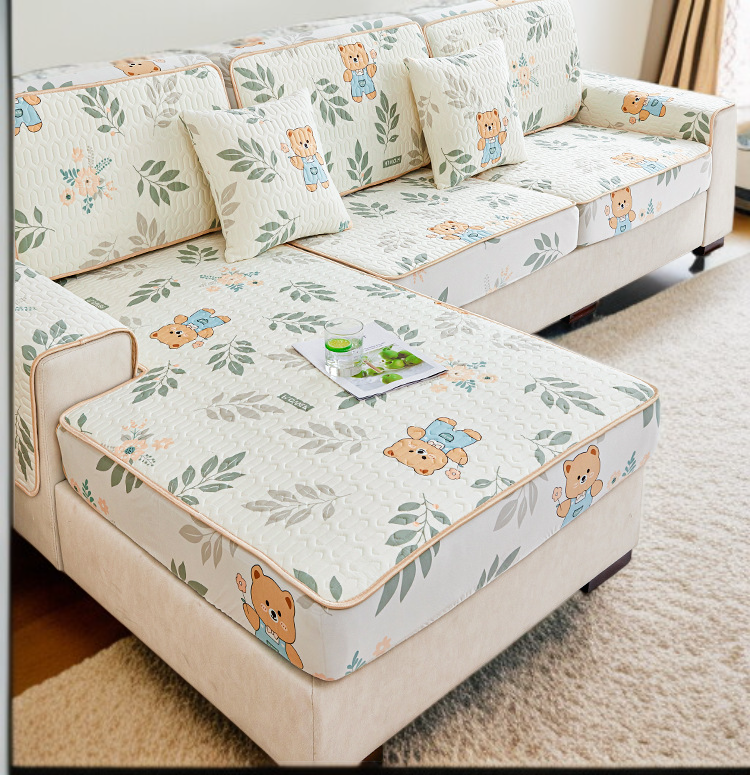 洗濯可能なソファカバーの手入れ方法