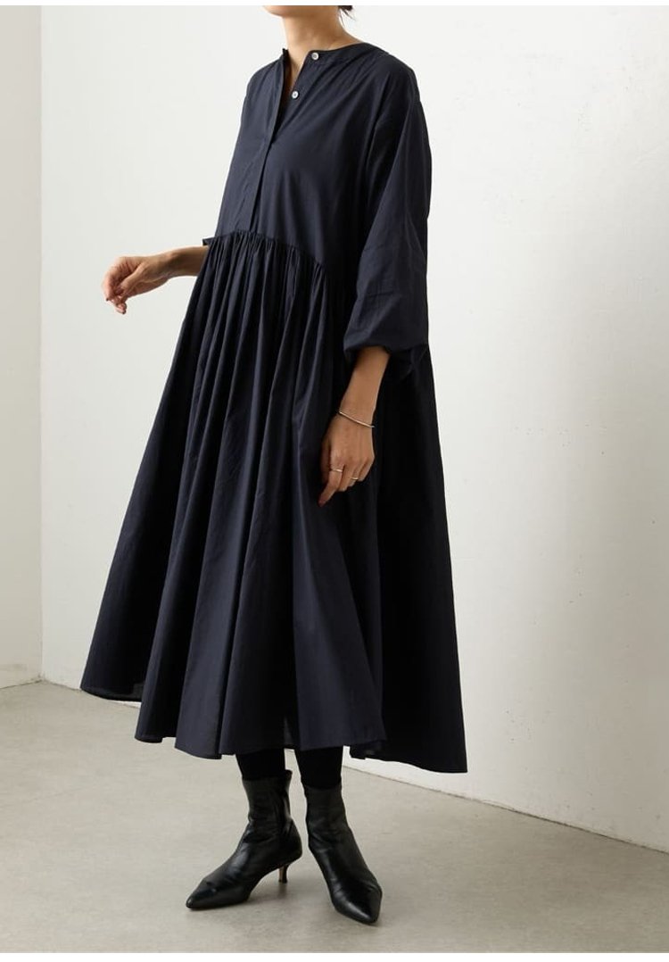 お出かけコーデのゆったりワンピース