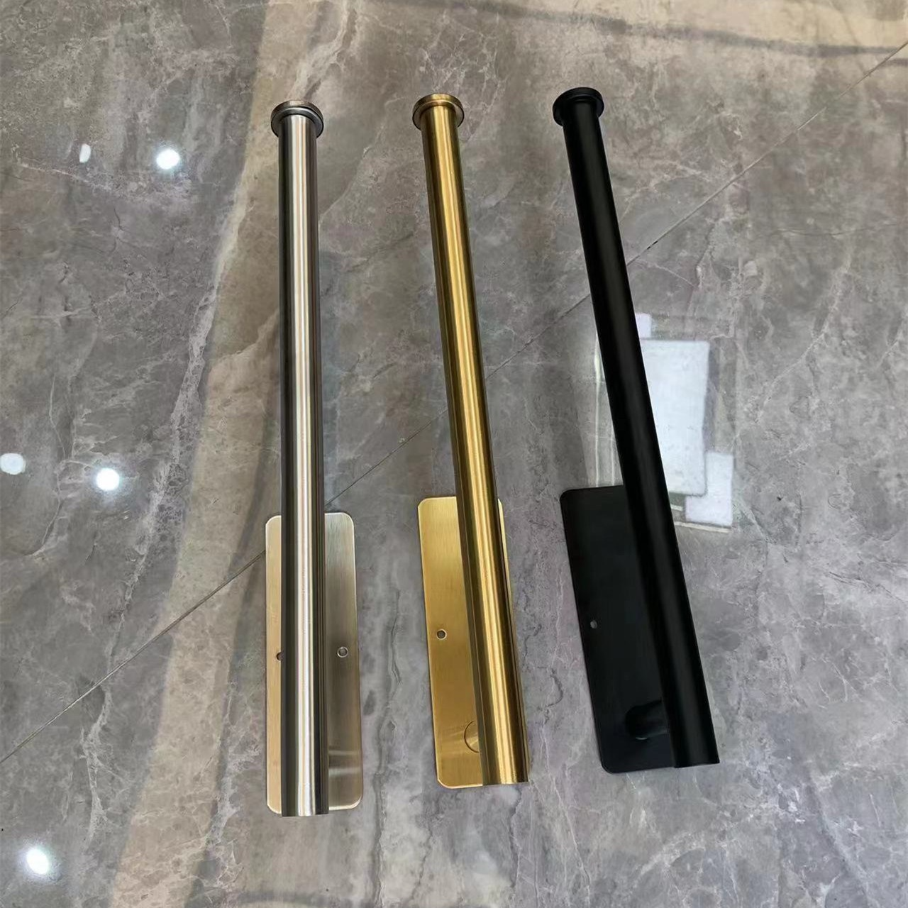 不銹鋼紙巾架免打孔