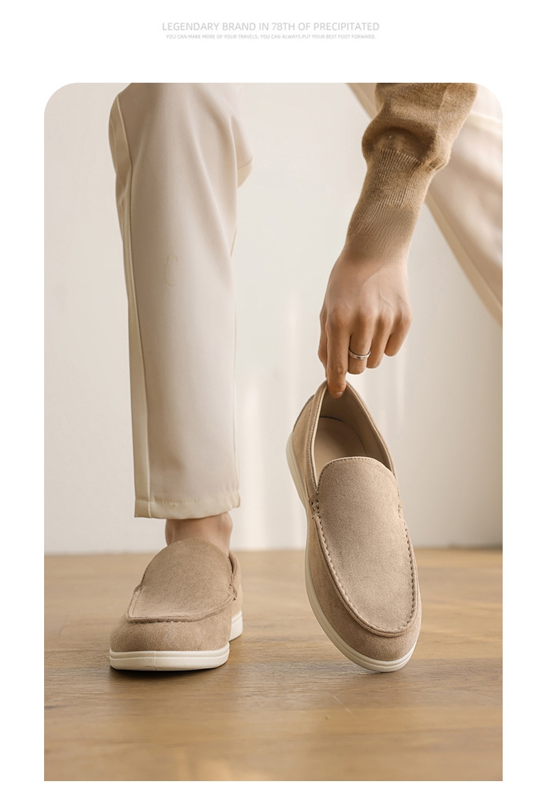 남성 캐주얼 로퍼 실내 착화 이미지