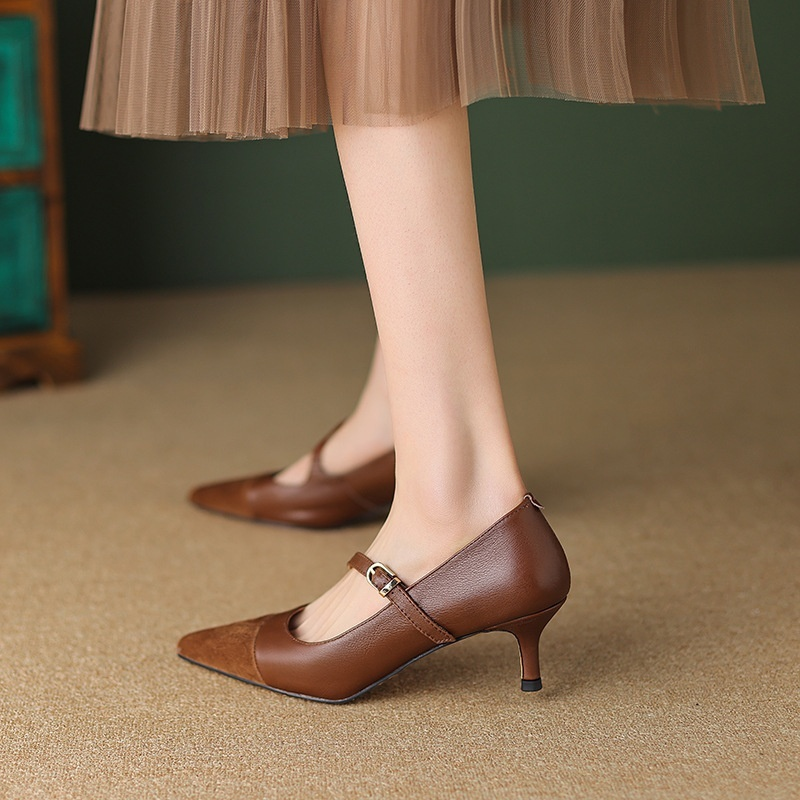 السيدات أحذية جلدية مسطحة مسطحة مع كعب