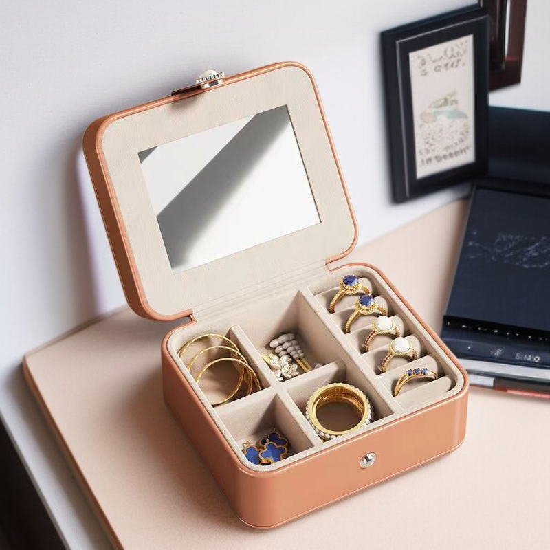 ジュエリーボックス レトロジュエリー収納ボックス 高級 絶妙 ネックレス イヤリング リング 小型 ポータブル ジュエリー 旅行