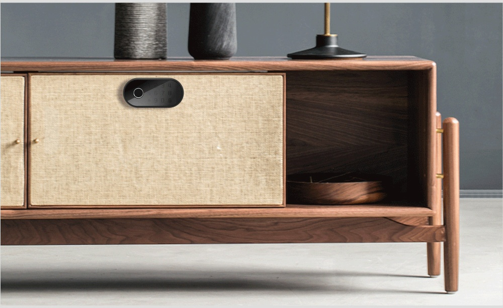 Cerradura multifunción con acceso por huella y contraseña