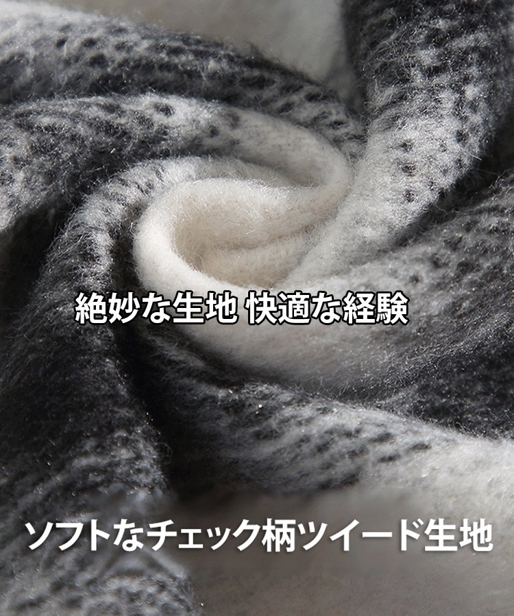 ルーズスタイルのフード付きチェック柄シャツ