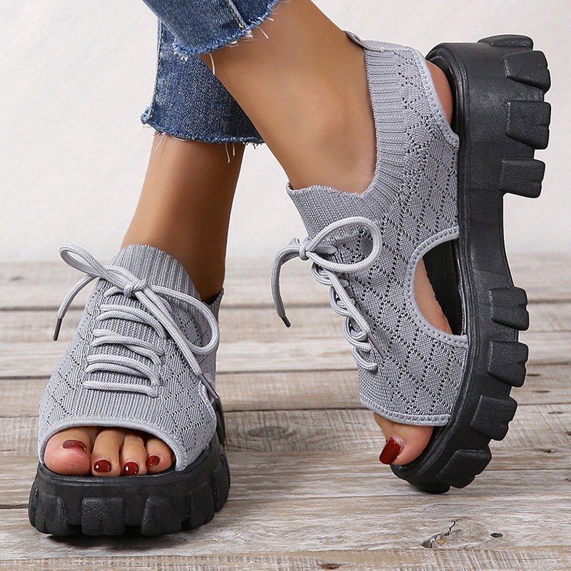 Freizeitschuhe mit dicken Sohlen