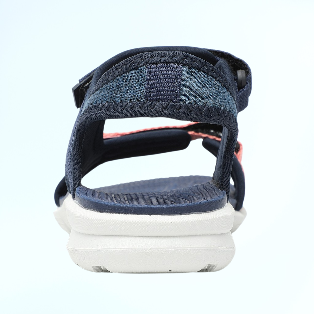 新しい夏のメンズサンダル、ファッショナブルなカジュアル万能ビーチシューズ、トレンディなメンズ滑り止め耐摩耗性