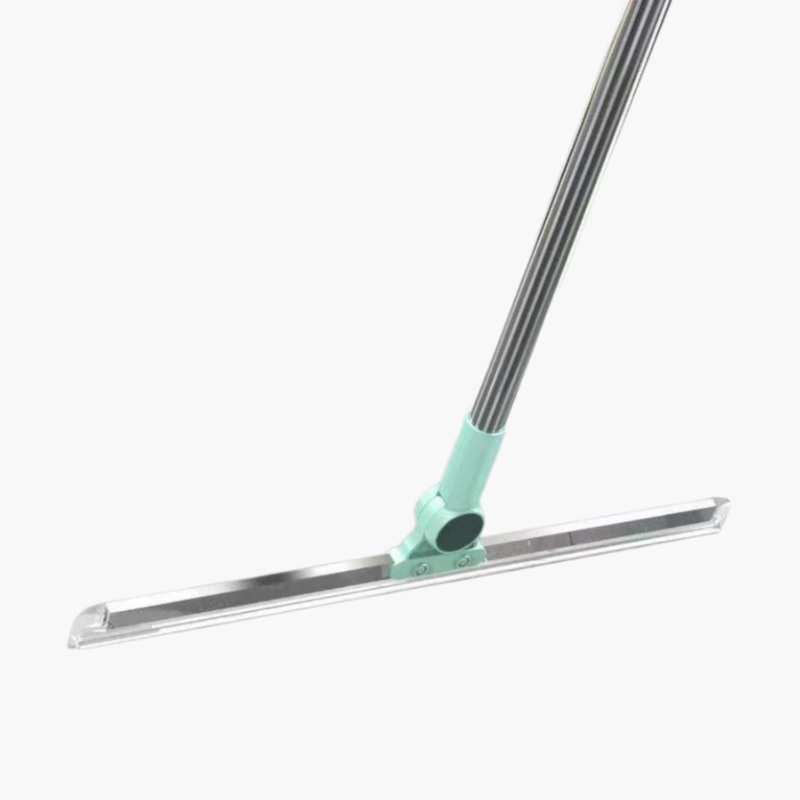 バスルームの魔法のほうき