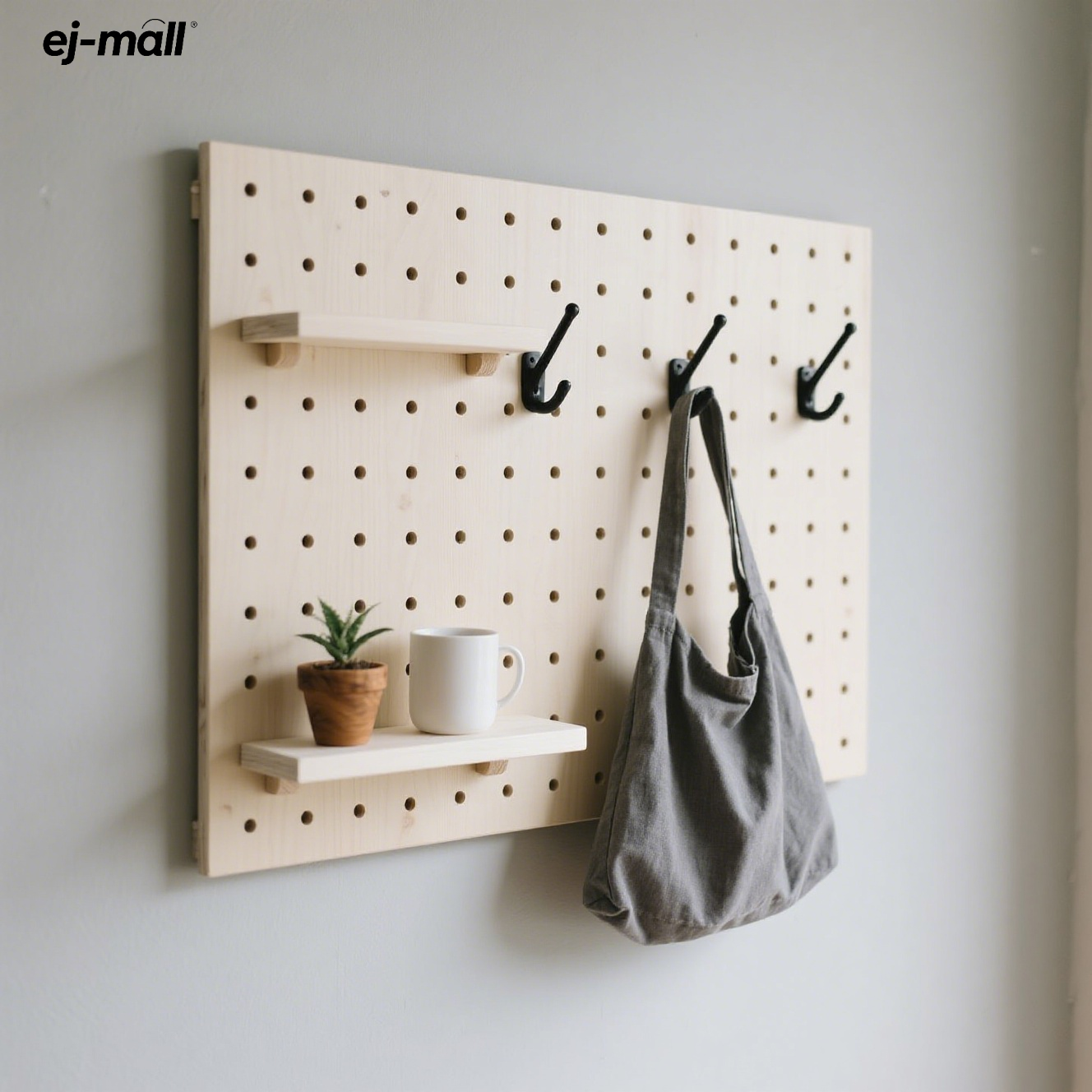 กระดานรูสำหรับตกแต่งและจัดเก็บ