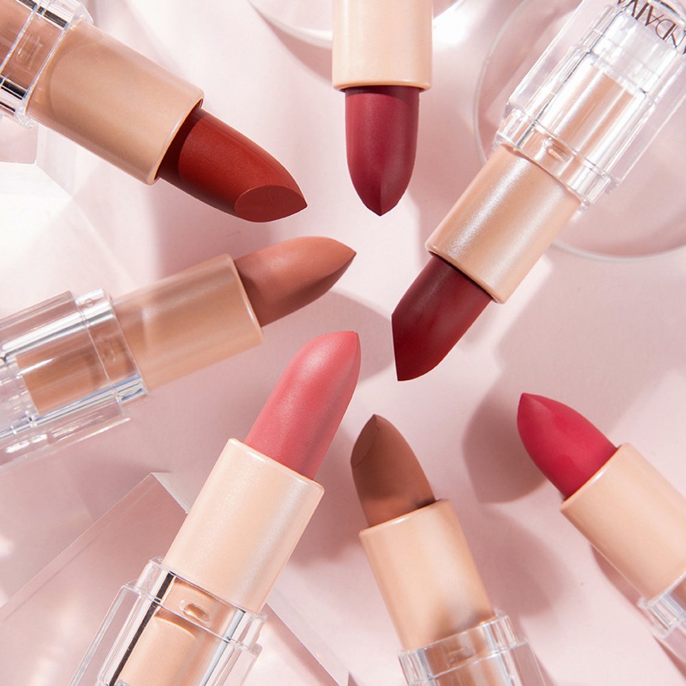 Matná rtěnka, která nebledne