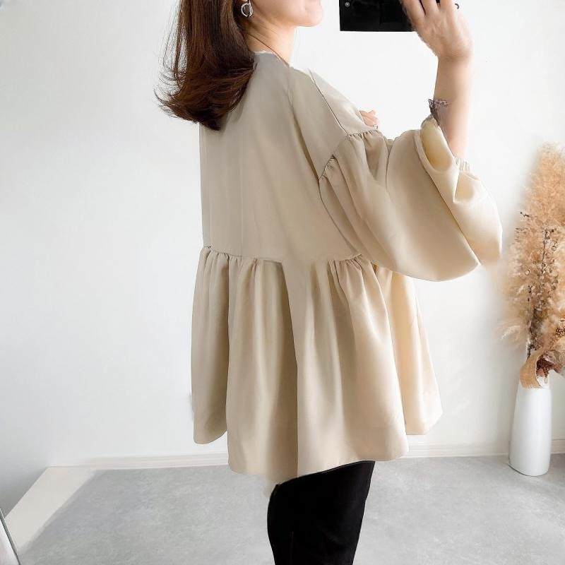 암문 라운드넥 디자인 디테일