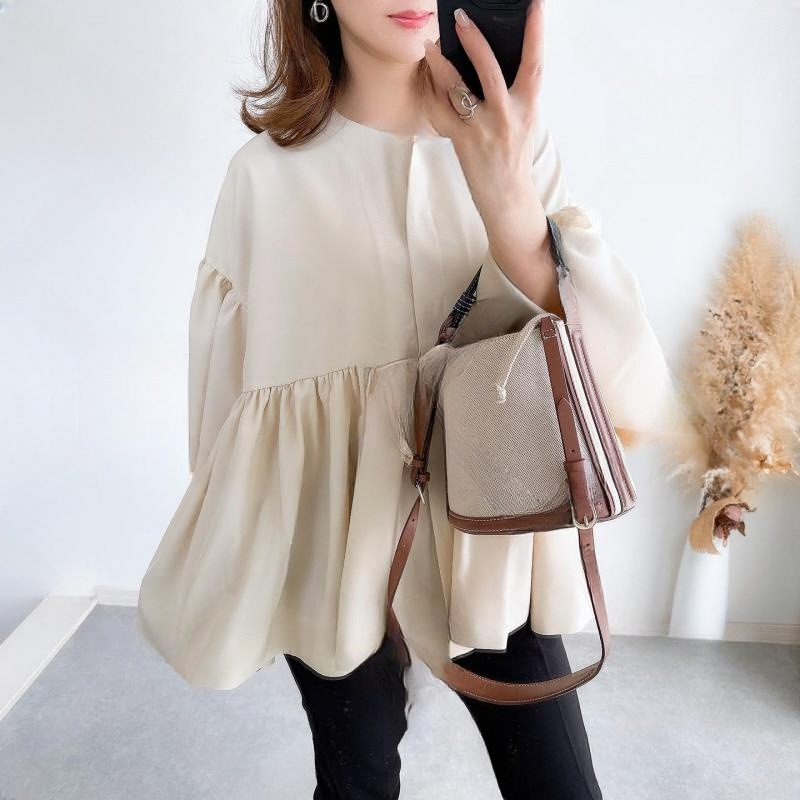 シャツ アムン ラウンドルーズ トップ