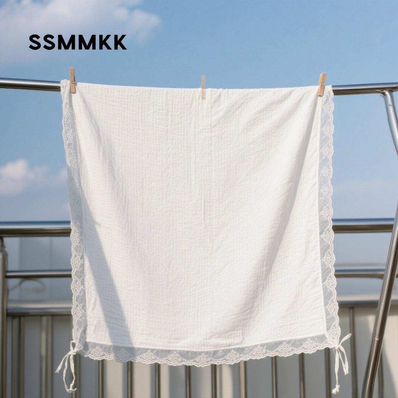 白いベッドシーツ