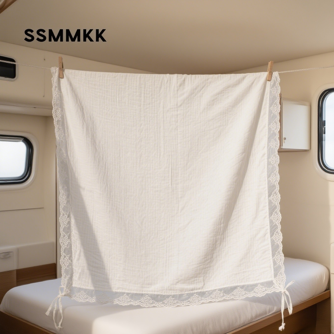 白いベッドシーツ