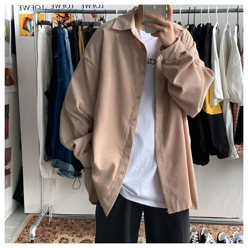 ティーンエイジャーのゆったり長袖コーデュロイシャツ ハンサムカジュアルシャツ秋ユニセックス個性シャツ