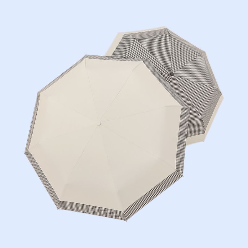 Französischer Retro-Sonnenschirm