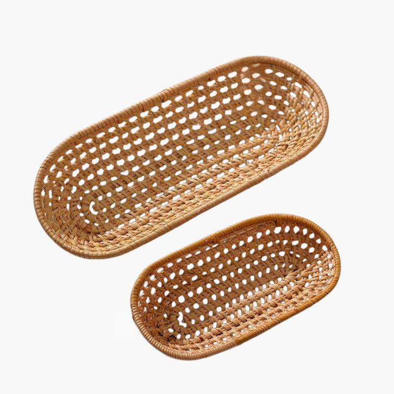 라탄 스낵 접시와 과일 접시