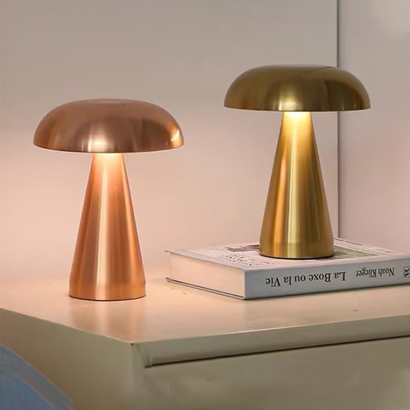 โคมไฟตั้งโต๊ะวินเทจแบบชาร์จได้ สร้างบรรยากาศดี