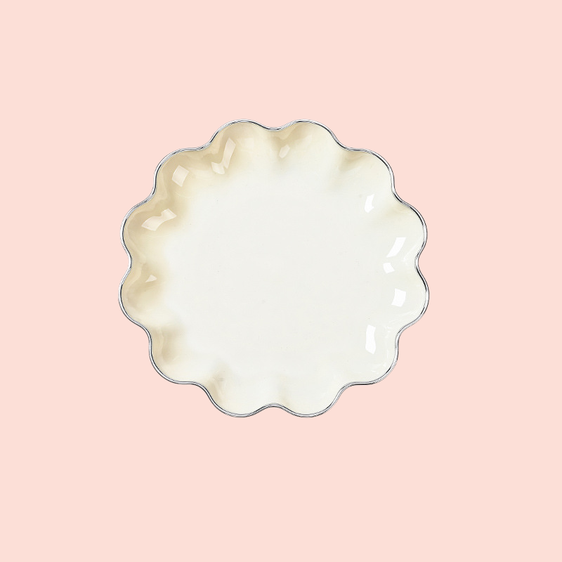 水の波紋のシンプルなフルーツプレート