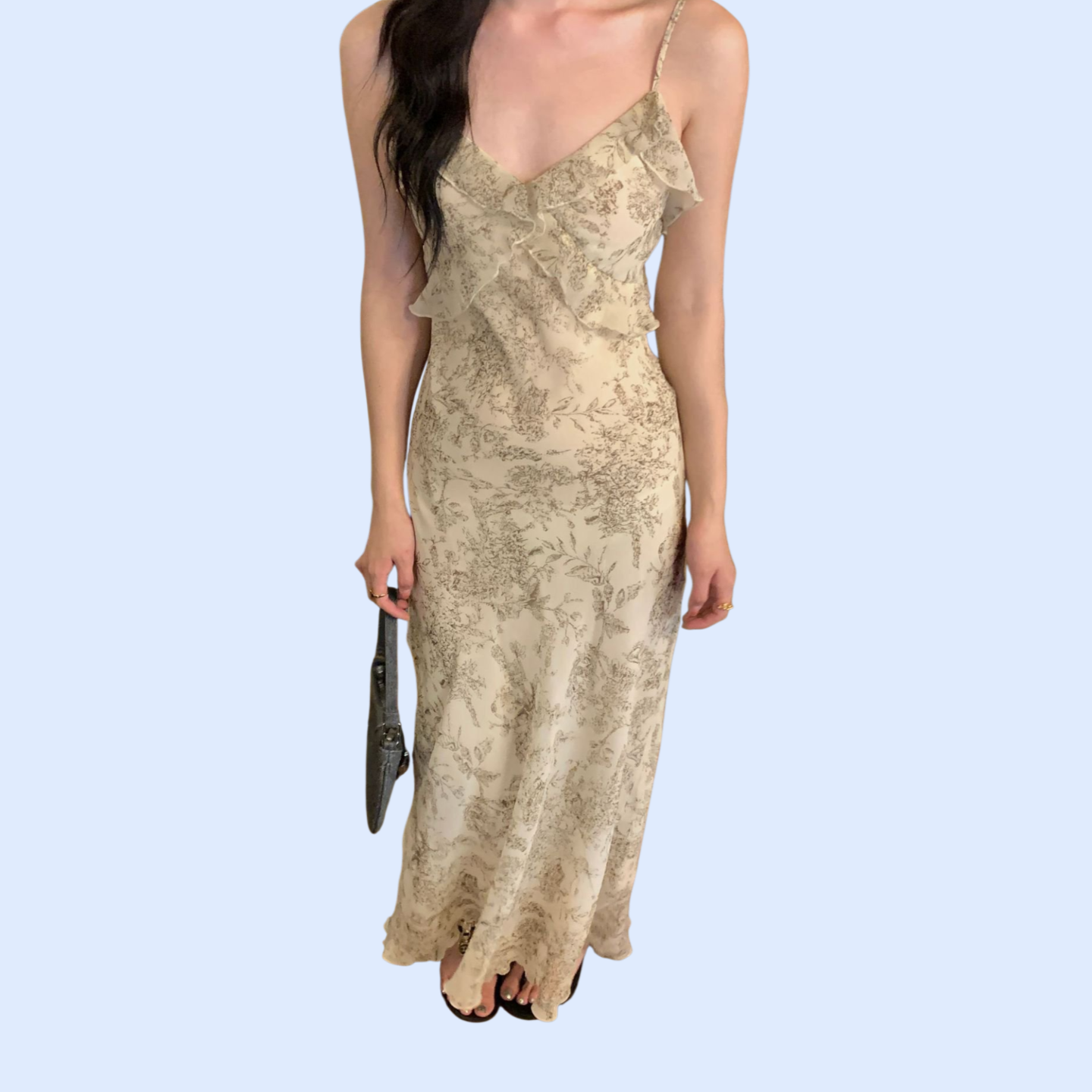 フレンチスタイルのウエストロングサスペンダースカート