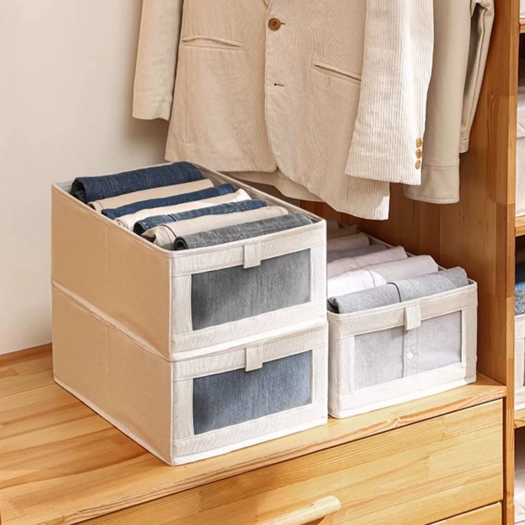 引き出し式衣類整理ケースです