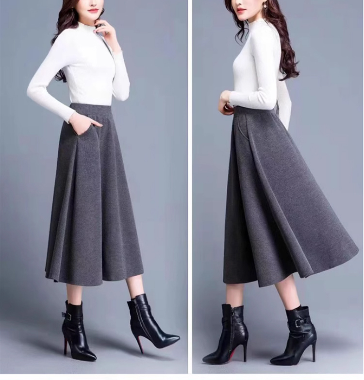 ナチュラルカラーのハイウエストスカート