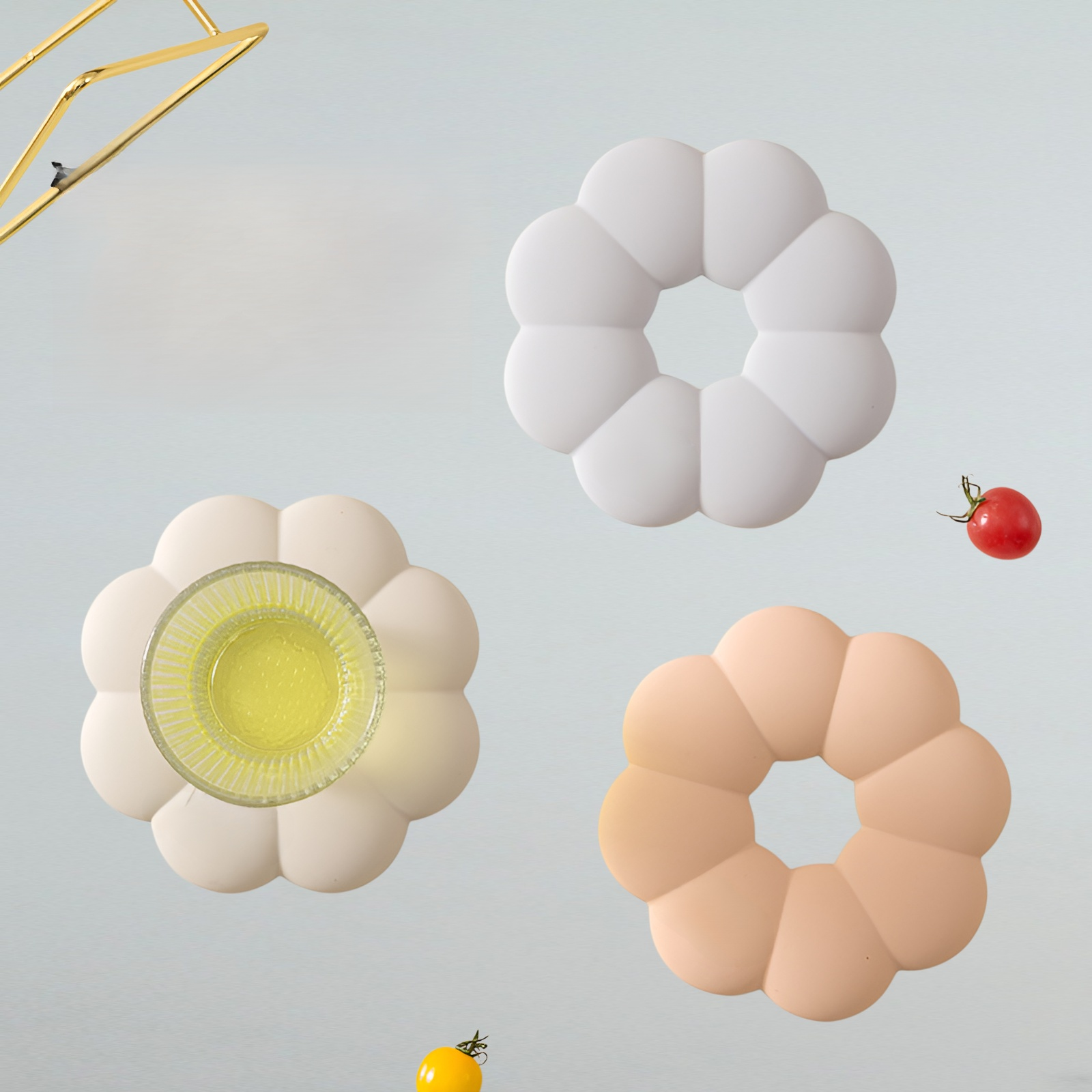 シリコン断熱パッド プレースマット 鍋敷き カップ ボウルマット 野菜皿 キャセロール 火傷防止断熱パッド 耐高温 ソフトシリコン 火傷防止パッド