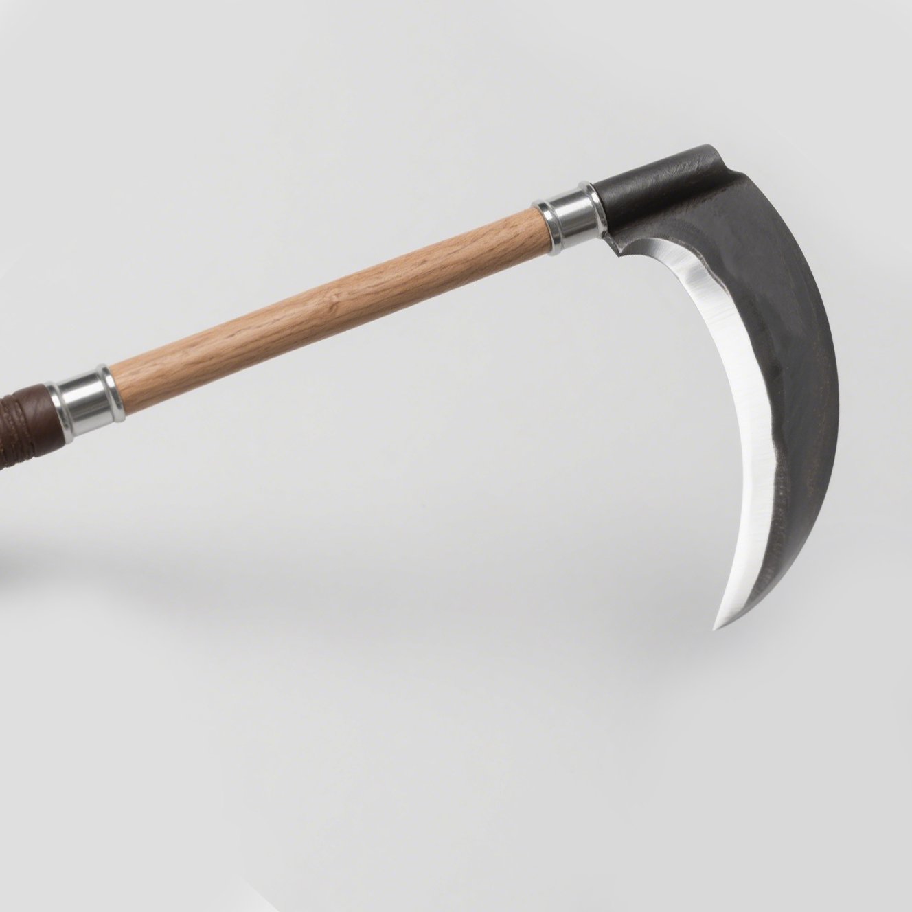 Detailní pohled na zahradnickou košici na plevel