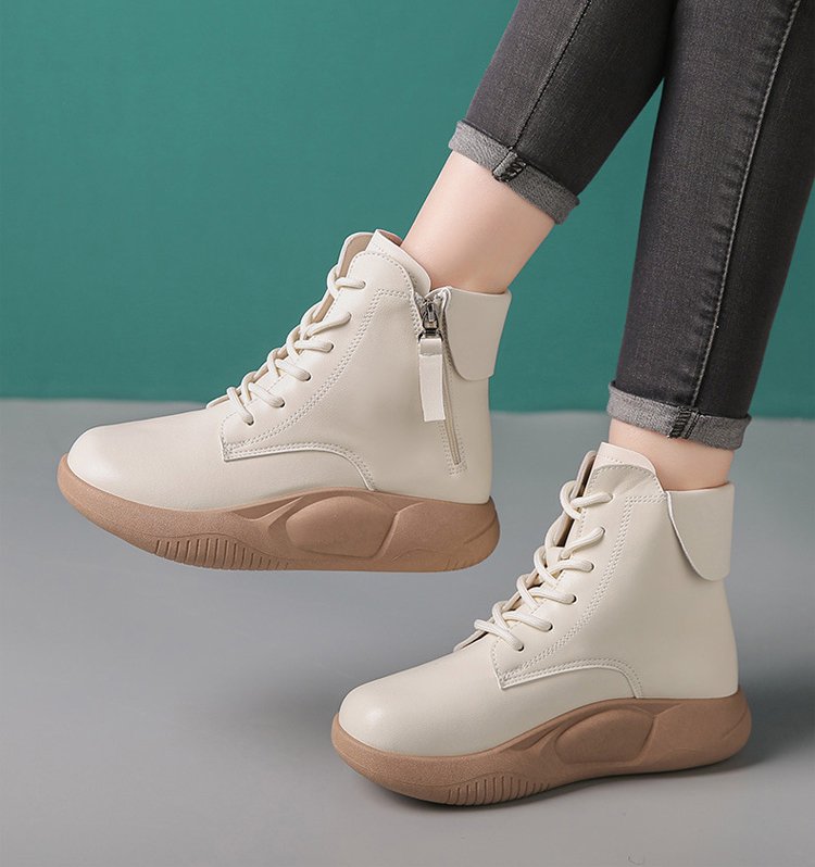 ハイカット厚底スニーカー