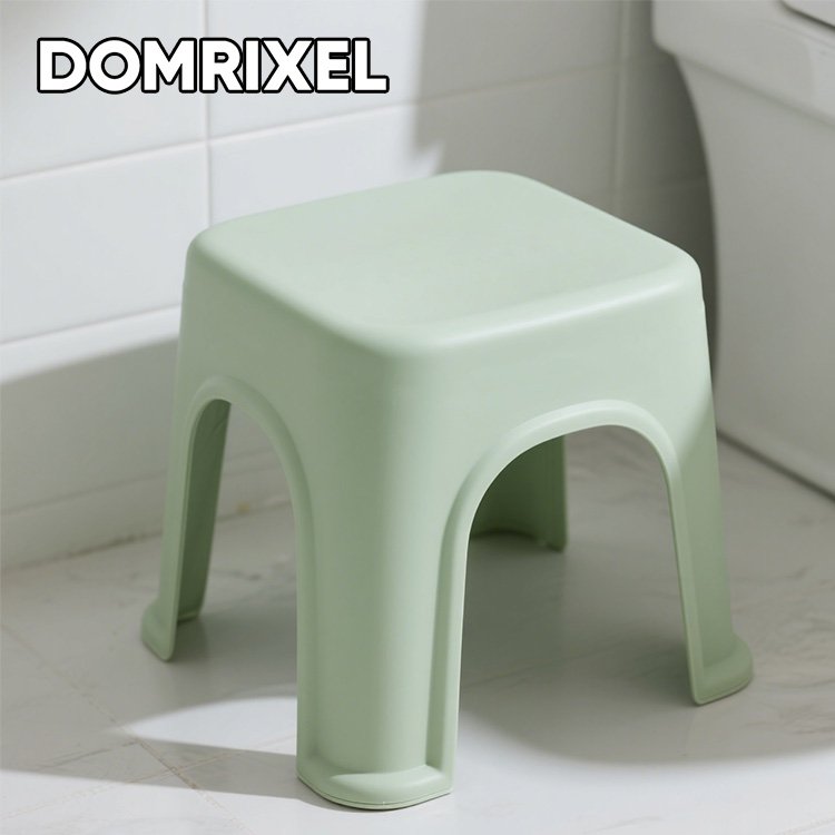 軽量で持ち運びやすいプラスチック製スツール