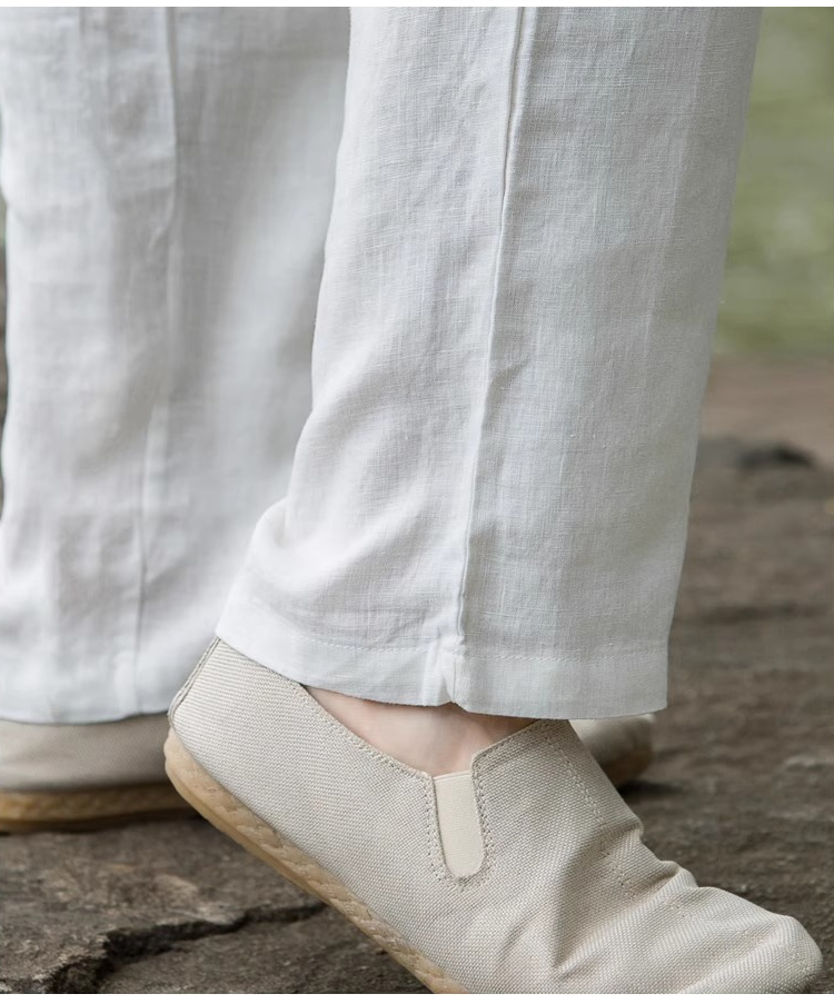 カジュアルコーデに合うリネン素材パンツ