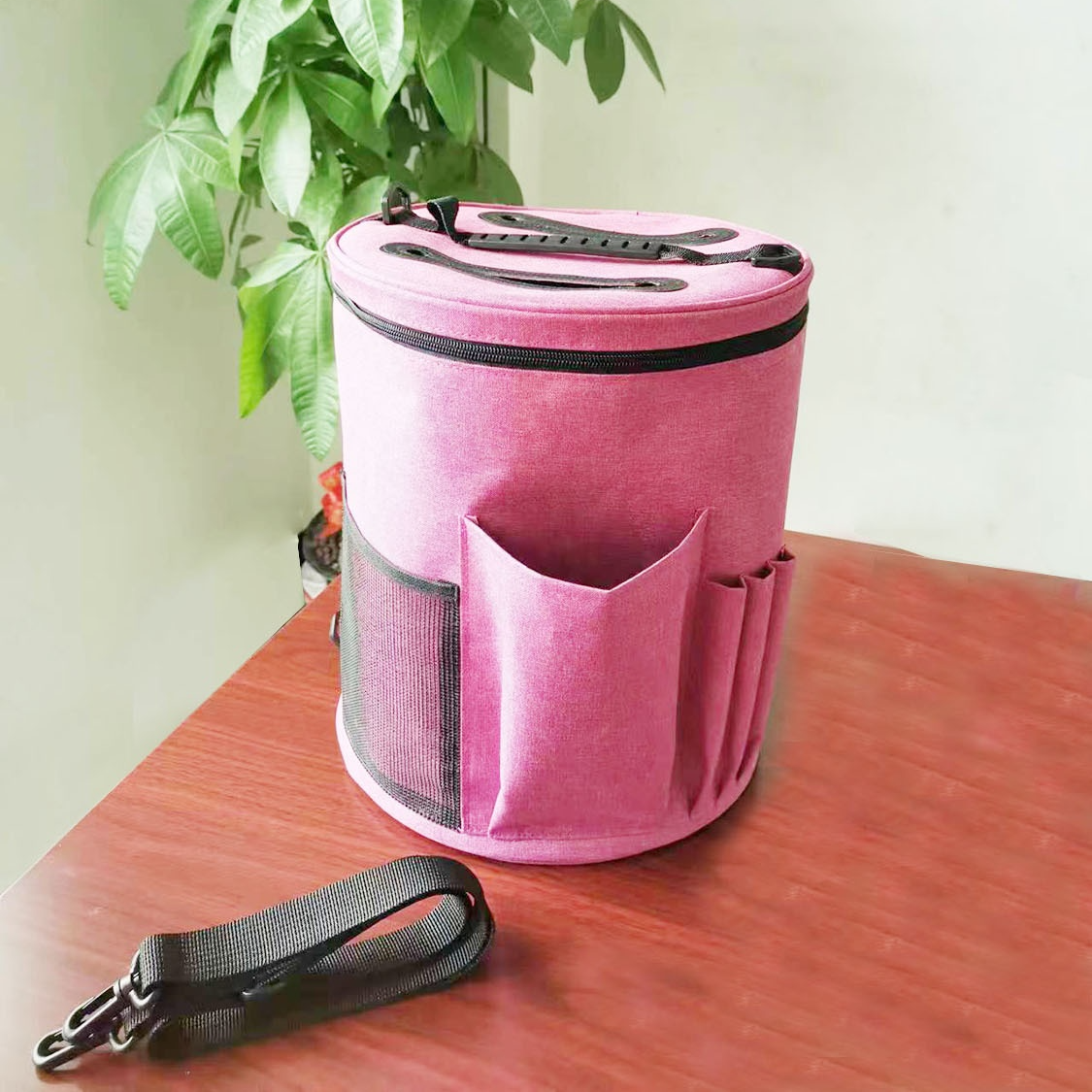 かぎ針編み収納バッグ 多機能ポケット付き